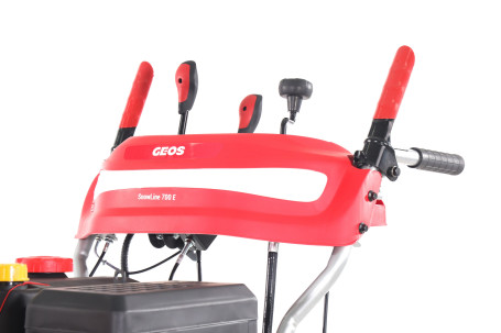 Бензиновый снегоуборщик GEOS SnowLine 700 E ll в Санкт-Петербурге