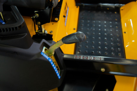 Райдер Cub Cadet XZ1 107 в Санкт-Петербурге