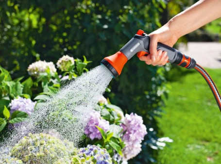Пистолет-распылитель для полива Classic GARDENA 18311-20.000.00 в Санкт-Петербурге
