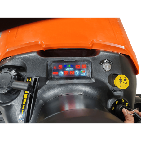 Садовый трактор YARD FOX OPTIMA T108RDH в Санкт-Петербурге