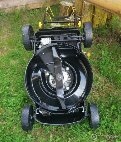 Газонокосилка бензиновая Huter GLM-5.0 SP