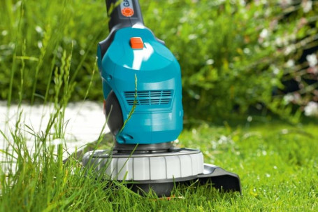 Триммер электрический GARDENA ComfortCut 450/25 09808-20.000.00 в Санкт-Петербурге