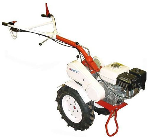Мотоблок Фаворит с двигателем Honda GX160 в Санкт-Петербурге