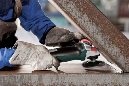 Угловая шлифовальная машина Metabo WEPBF 15-150 Quick 613085000 в Санкт-Петербурге