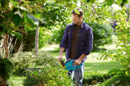 Электроножницы садовые GARDENA EasyCut 48 PLUS 08874-20.000.00 в Санкт-Петербурге