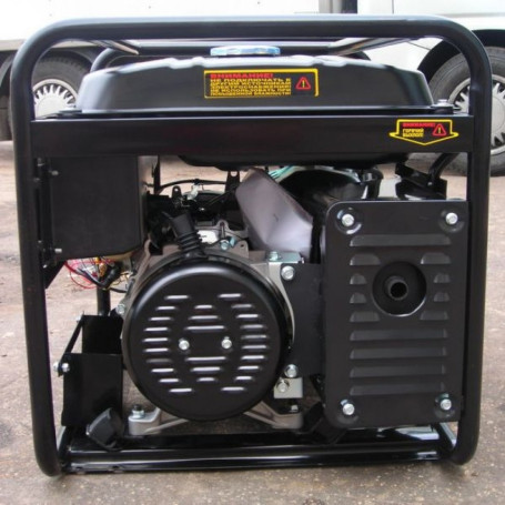 Бензогенератор Huter DY6500L в Санкт-Петербурге