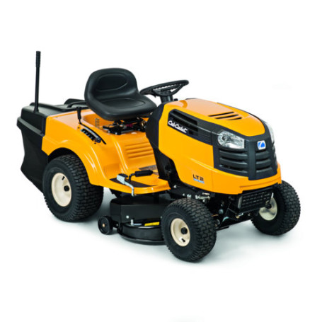 Трактор Cub Cadet LT2 NR92 в Санкт-Петербурге