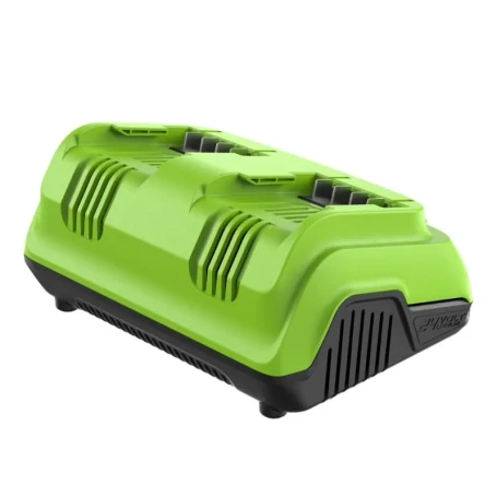 Ультрабыстрое двойное зарядное устройство Greenworks G24X2C8, 24V, 8A (2958807) в Санкт-Петербурге