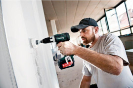 Аккумуляторная дрель-шуруповерт Metabo BS 18 LT Quick 602104890