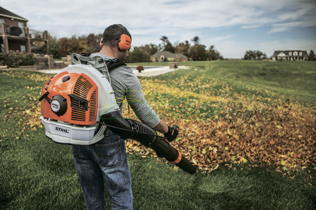 Воздуходувка бензиновая STIHL BR 700 42820111621 в Санкт-Петербурге