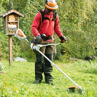 Триммер аккумуляторный STIHL FSA 130 без аккумулятора в Санкт-Петербурге