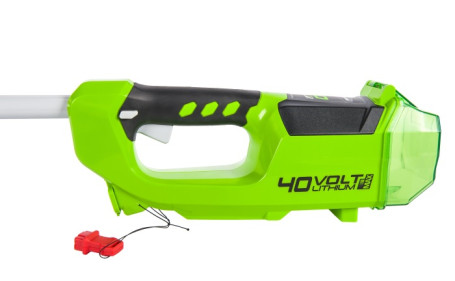 Снегоуборщик аккумуляторный Greenworks GD40SSK4, 40V, 30 см, бесщеточный, с 1хАКБ 4 Ач и ЗУ в Санкт-Петербурге