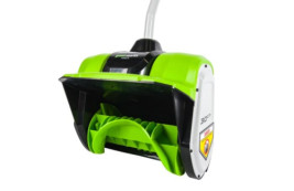 Снегоуборщик аккумуляторный Greenworks Арт. 2600807UG, 40V, 30 см, бесщеточный, с 1хАКБ 5 Ач и ЗУ