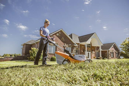 Аккумуляторная газонокосилка STIHL RMA 410 C в Санкт-Петербурге