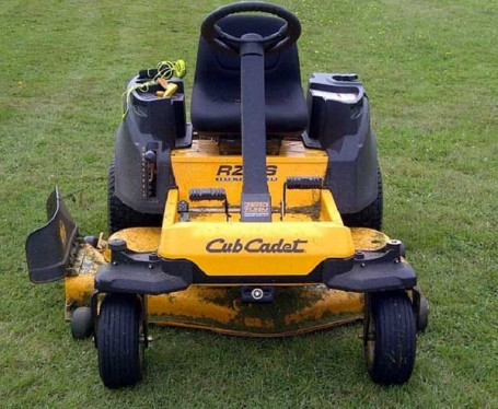 Минирайдер Cub Cadet RZT-S 50 в Санкт-Петербурге
