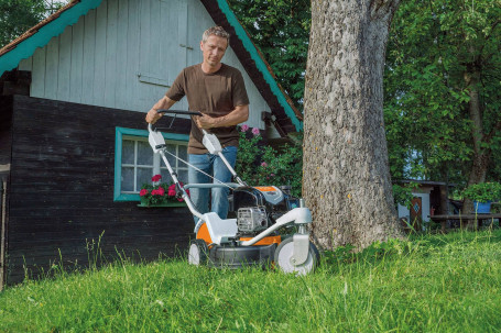 Газонокосилка STIHL RM 3 RT 48см бензиновая мульчирующая в Санкт-Петербурге