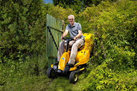 Минирайдер Cub Cadet LR2 NR76 в Санкт-Петербурге