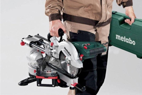 Торцовочная пила Metabo KGS 216 M 619260000 в Санкт-Петербурге