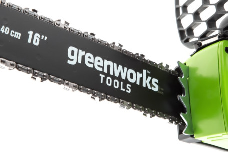 Аккумуляторная Бесщёточная Цепная пила Greenworks G-MAX 40V (40 см) (комплект) GD40CS40 в Санкт-Петербурге