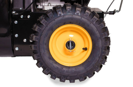 Снегоуборщик Champion ST1170E в Санкт-Петербурге