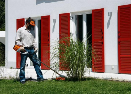 Триммер аккумуляторный STIHL FSA 65 в Санкт-Петербурге
