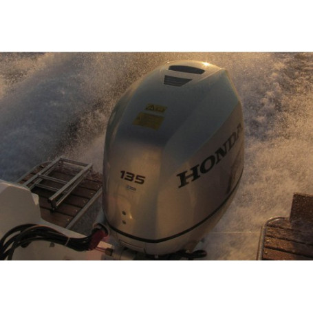 Лодочный мотор Honda BF135AK2 LCU в Санкт-Петербурге