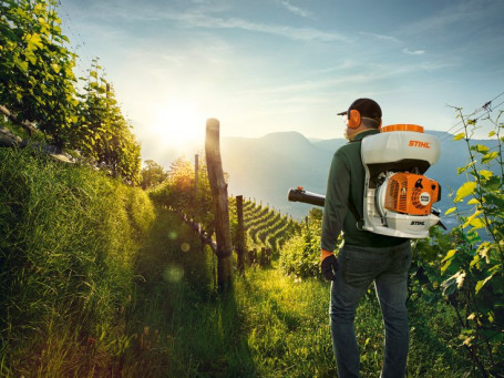 Опрыскиватель STIHL SR 200 D 42410112603 в Санкт-Петербурге