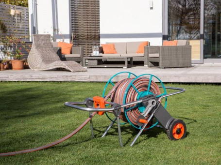 Тележка для шланга металлическая 100 GARDENA 02674-20.000.00 в Санкт-Петербурге