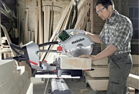 Торцовочная пила Metabo KGS 315 PLUS 0103150000 в Санкт-Петербурге
