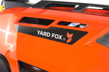 Садовый трактор YARD FOX T 108SCH в Санкт-Петербурге