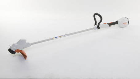 Мотокоса STIHL FSA 56 с AK  10 и AL 101 в Санкт-Петербурге