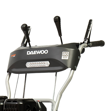 Машина подметальная DAEWOO DASC 8080 в Санкт-Петербурге