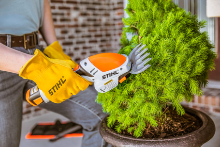 Мотоножницы аккумуляторные STIHL HSA 25 в Санкт-Петербурге