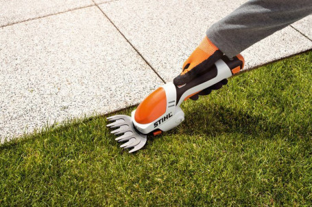 Мотоножницы аккумуляторные STIHL HSA 25 в Санкт-Петербурге