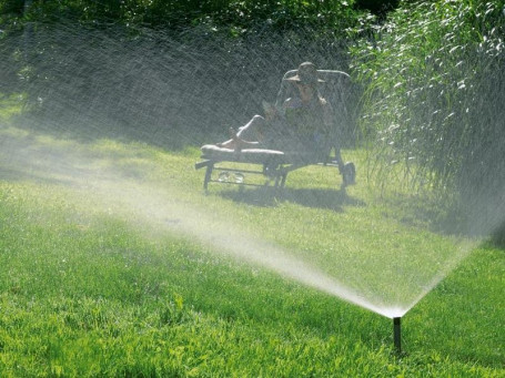 Дождеватель выдвижной S 30 GARDENA 01554-29.000.00 в Санкт-Петербурге