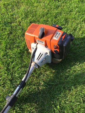 Бензиновый триммер STIHL FS 120 в Санкт-Петербурге