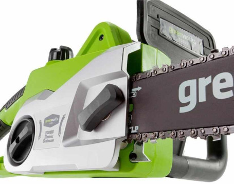 Электрическая Цепная пила Greenworks 2000W (46 см) GCS2046 в Санкт-Петербурге