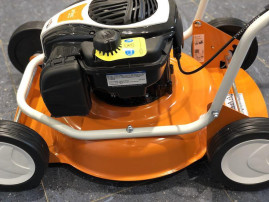 Газонокосилка STIHL RM 2 R бензиновая мульчирующая