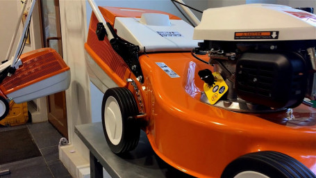 Газонокосилка STIHL RM 248 бензиновая в Санкт-Петербурге