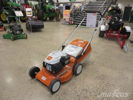 Газонокосилка STIHL RM 248 бензиновая в Санкт-Петербурге