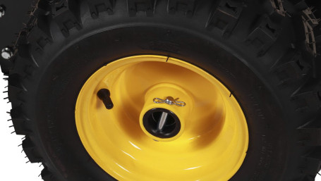 Снегоуборщик Champion ST1171E в Санкт-Петербурге