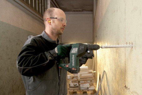 Перфоратор комбинированный Metabo KHE 3251 600659000 в Санкт-Петербурге