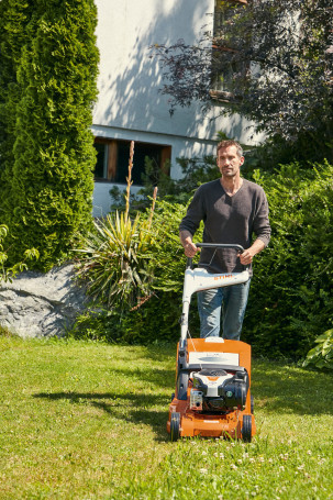 Газонокосилка STIHL RM 448 TC бензиновая самоходная в Санкт-Петербурге