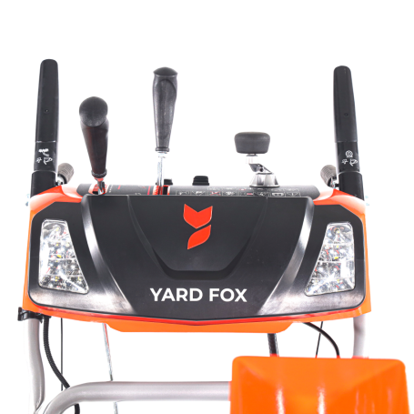 Бензиновый снегоуборщик YARD FOX OPTIMA 6151E в Санкт-Петербурге
