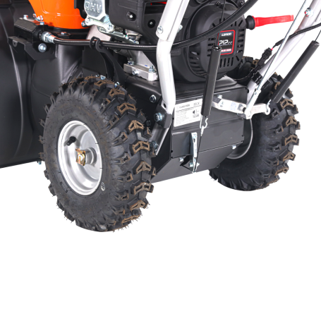 Бензиновый снегоуборщик YARD FOX OPTIMA 6151E в Санкт-Петербурге