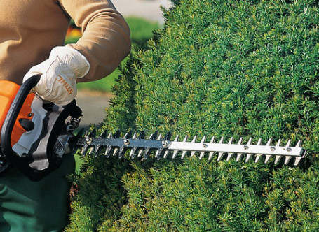 Кусторез бензиновый STIHL HS 45 (60 см) 42280112938 в Санкт-Петербурге
